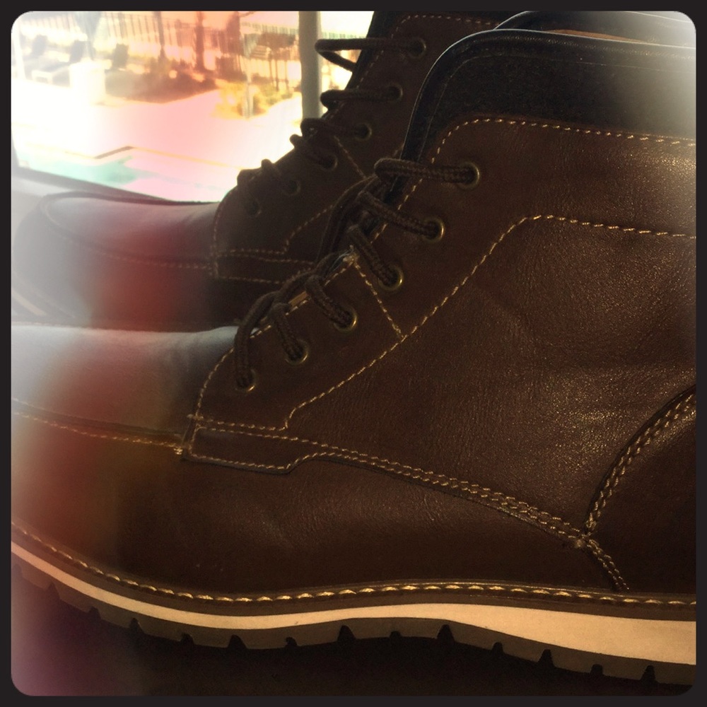 Street-wear dress boots ( brand new)